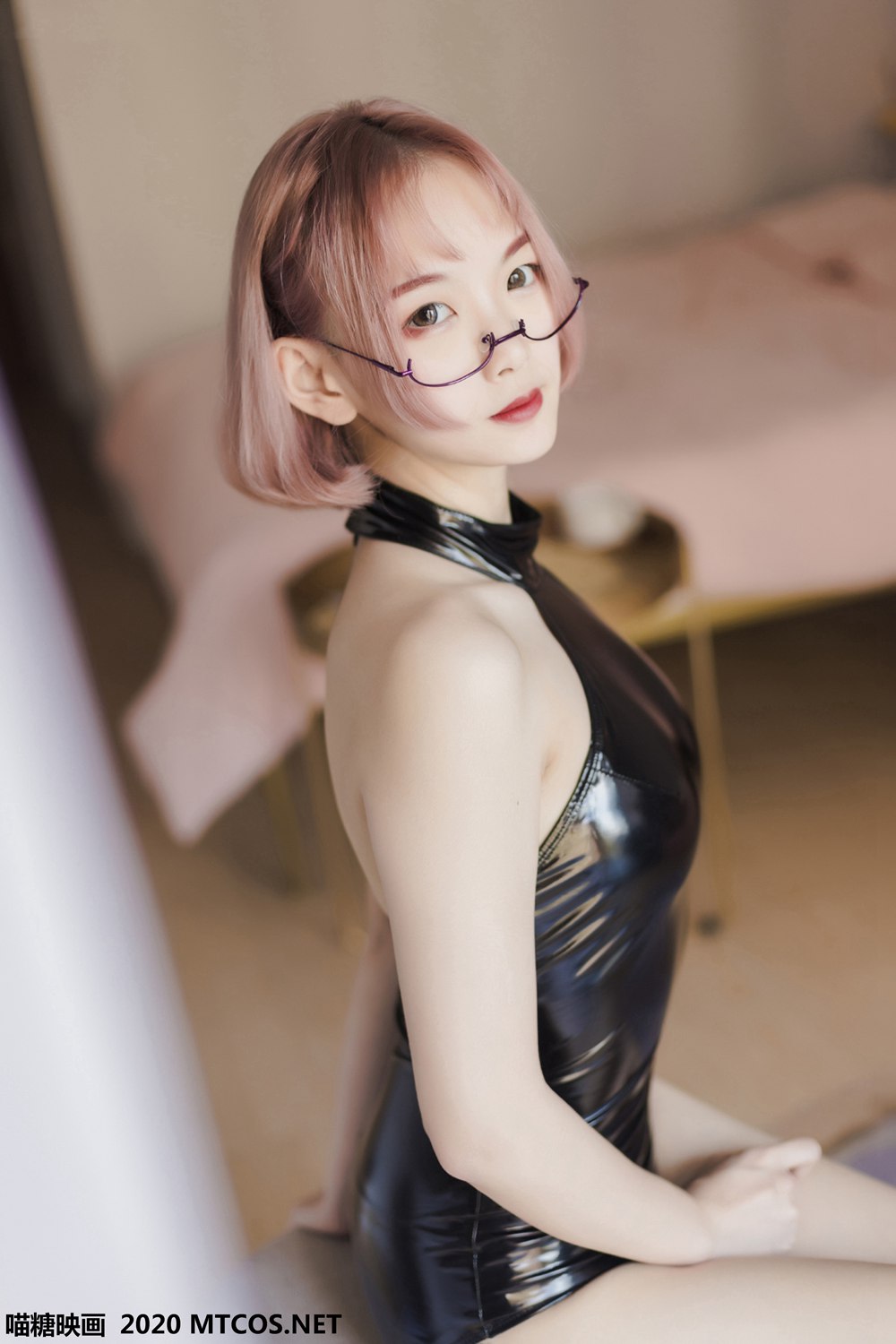 图片[28]-[喵糖映画] VOL.110 长腿眼镜娘 在线浏览 – 速更版-美库