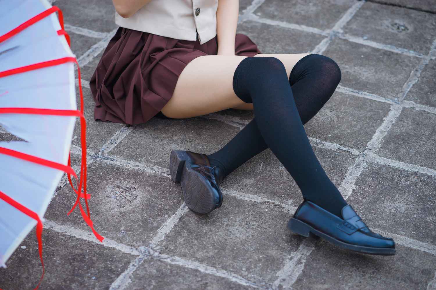 图片[27]-网红Coser@疯猫ss 丝袜狂想曲(伞) 在线浏览 – 速更版-美库