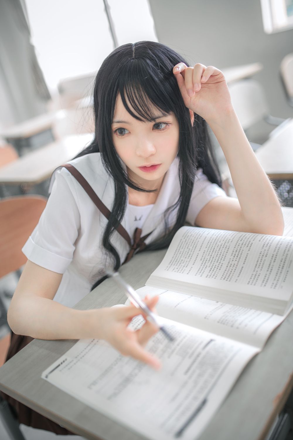 图片[23]-网红Coser@疯猫ss 棕裙 在线浏览 – 速更版-美库