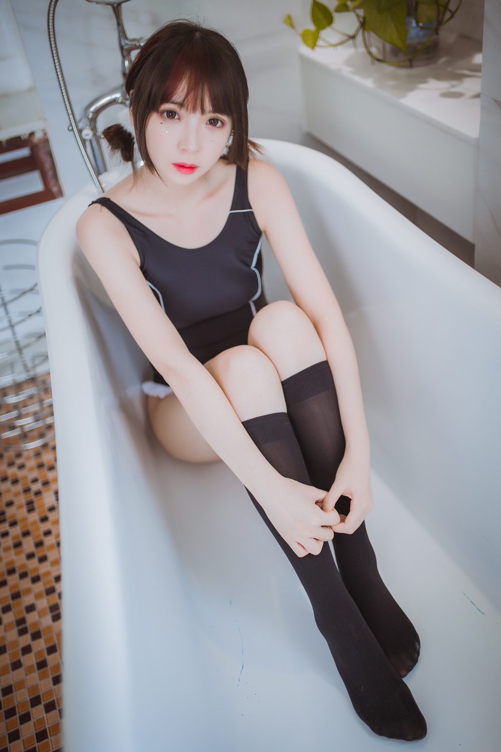 图片[26]-网红Coser@疯猫ss 浴缸 在线浏览 – 速更版-美库