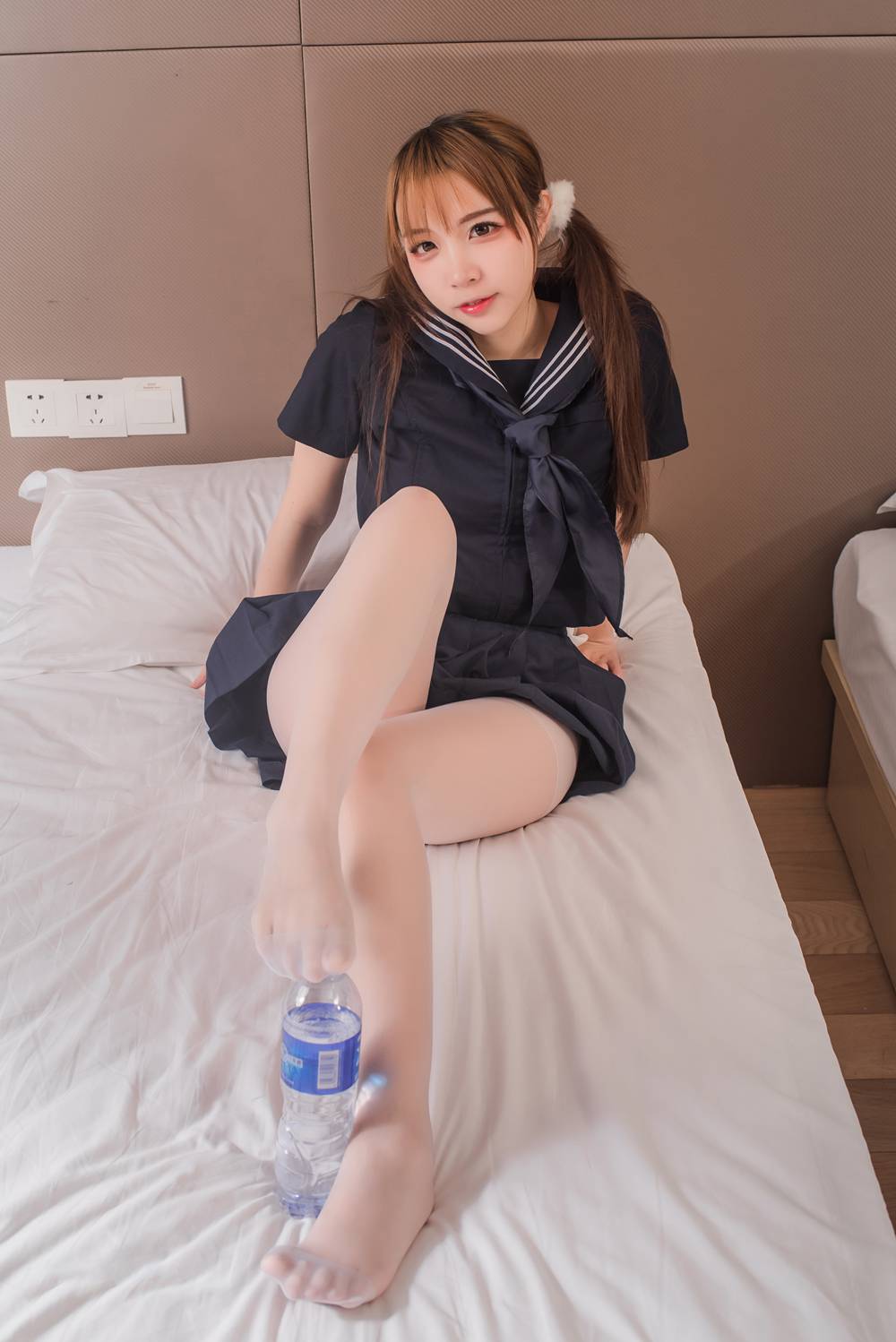 图片[3]-网红Coser@二佐Nisa 制服黑三本 在线浏览-翎羽暗房