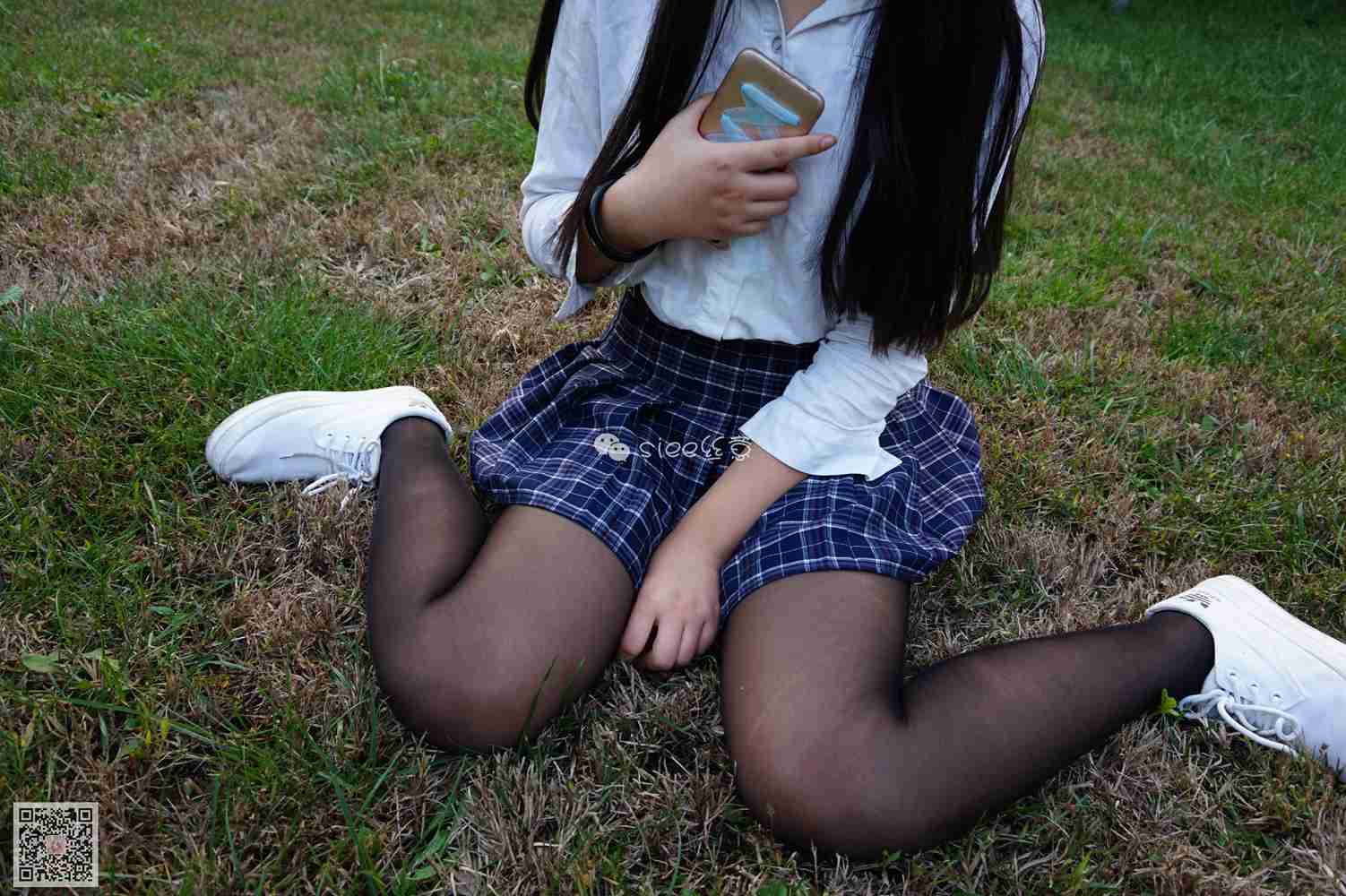 图片[13]-[SIEE丝意] No.001 曦曦 草坪黑丝 在线浏览 – 速更版-美库