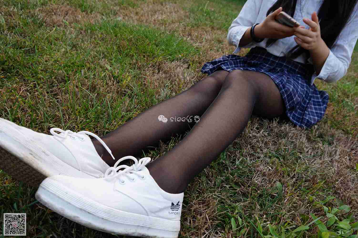 图片[16]-[SIEE丝意] No.001 曦曦 草坪黑丝 在线浏览 – 速更版-美库