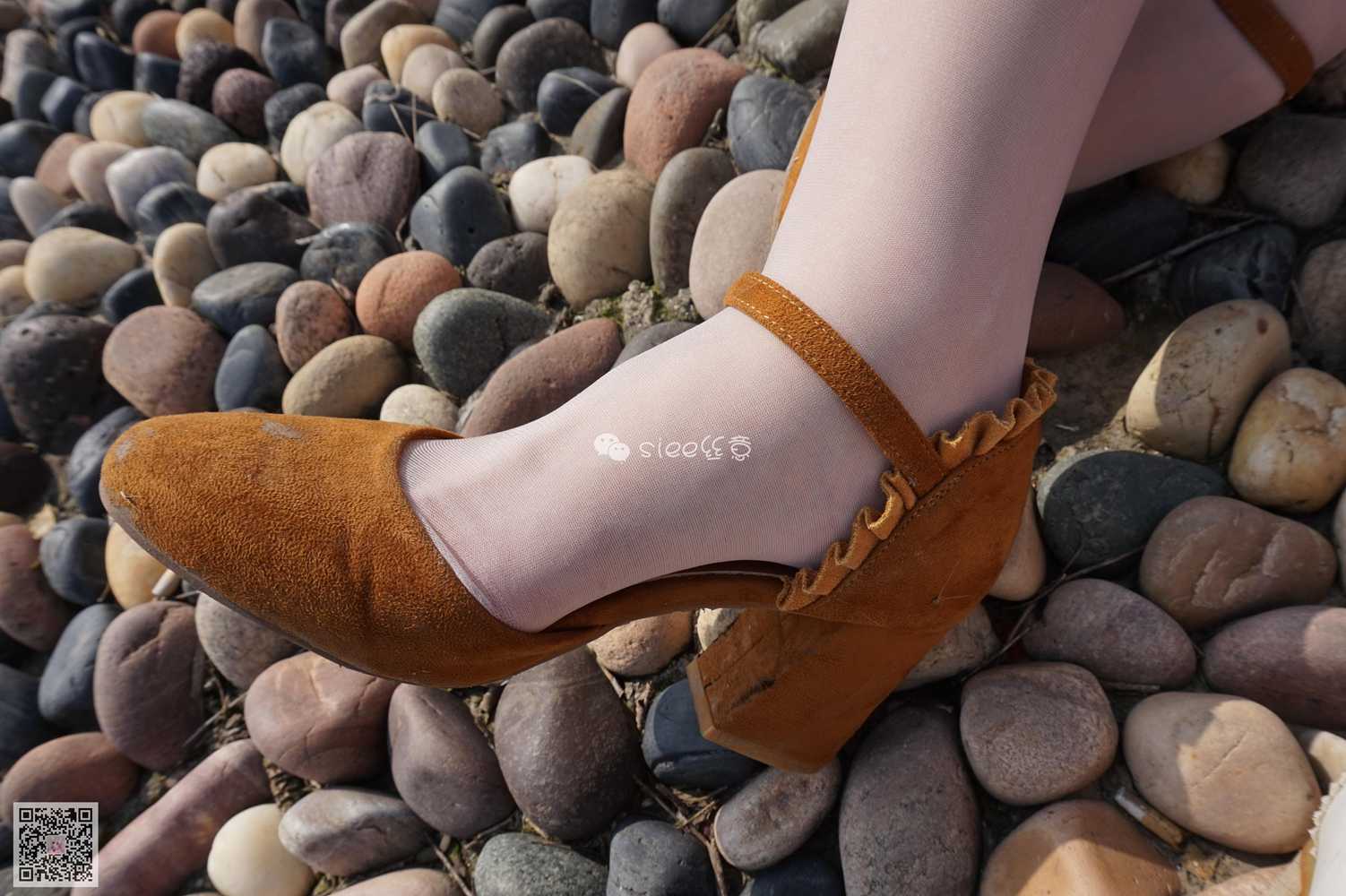 图片[17]-[SIEE丝意] No.004 鱼鱼&茹茹 湖边玩丝 在线浏览 – 速更版-美库