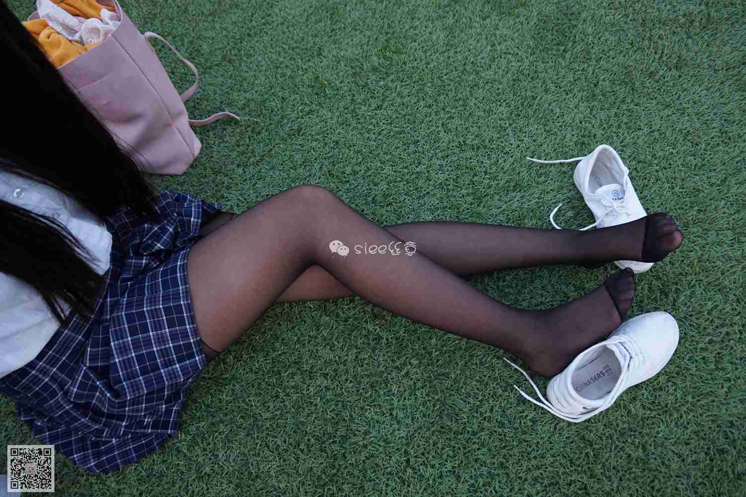 图片[83]-[SIEE丝意] No.006 曦曦 操场黑丝 在线浏览 – 速更版-美库