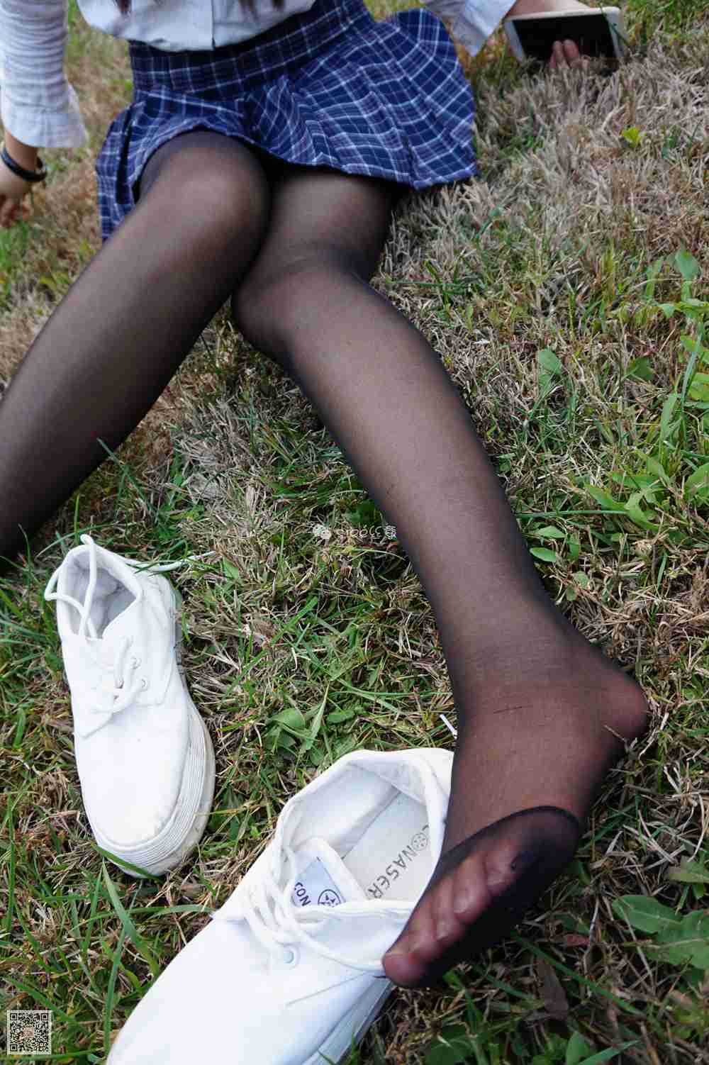 图片[52]-[SIEE丝意] No.001 曦曦 草坪黑丝 在线浏览 – 速更版-美库