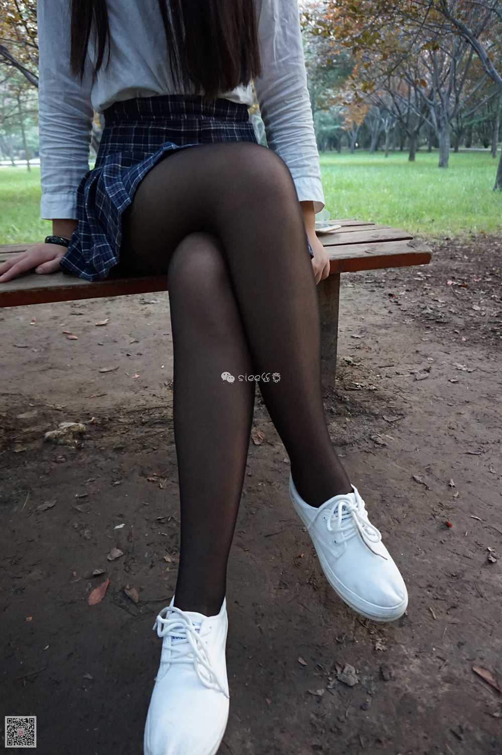 图片[76]-[SIEE丝意] No.001 曦曦 草坪黑丝 在线浏览 – 速更版-美库