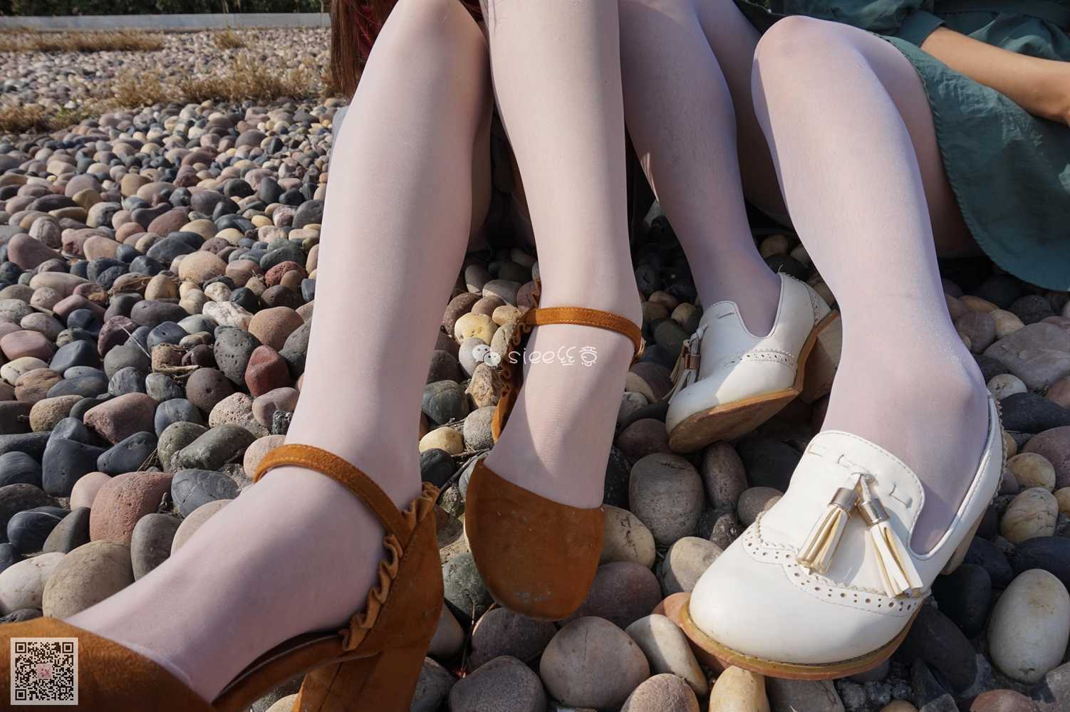 图片[33]-[SIEE丝意] No.004 鱼鱼&茹茹 湖边玩丝 在线浏览 – 速更版-美库