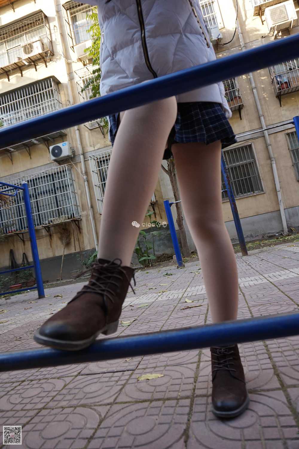 图片[21]-[SIEE丝意] No.017 思思&曦曦~厚肉丝 在线浏览 – 速更版-美库