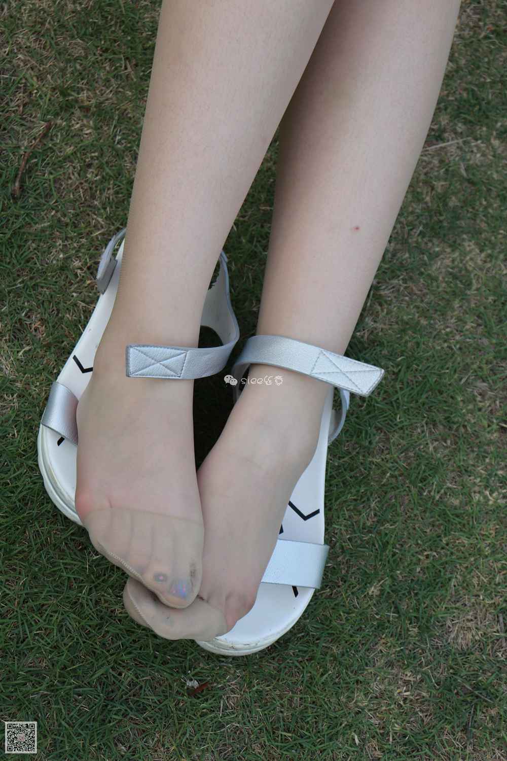 图片[16]-[SIEE丝意] No.097 晨晨~凉鞋肉丝 在线浏览 – 速更版-美库