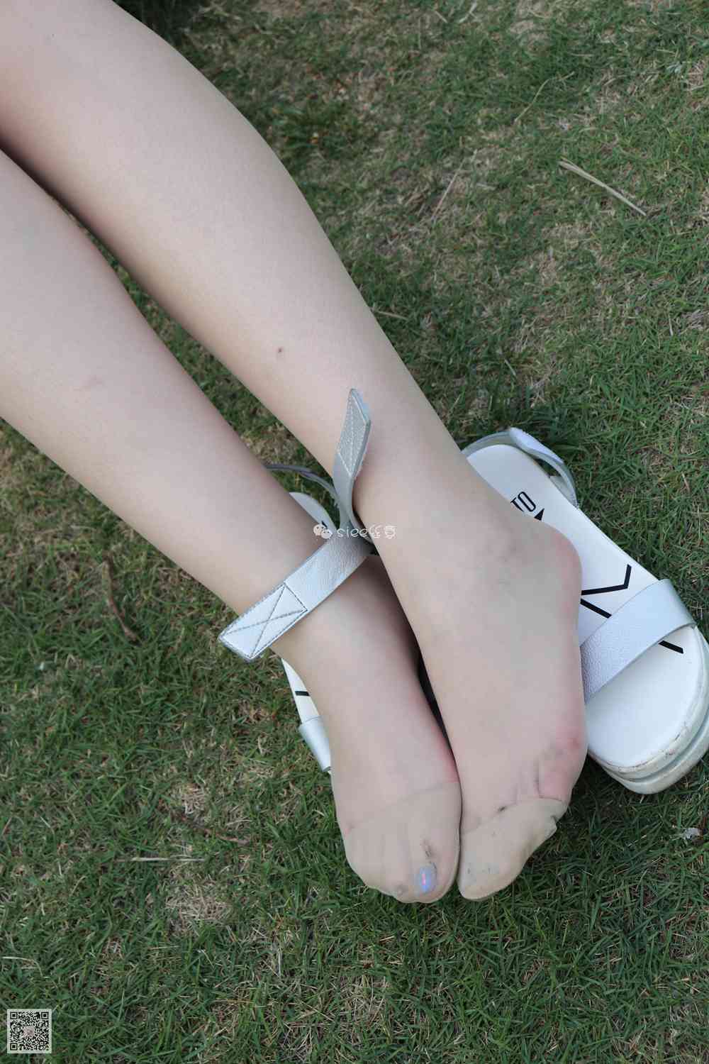 图片[43]-[SIEE丝意] No.097 晨晨~凉鞋肉丝 在线浏览 – 速更版-美库