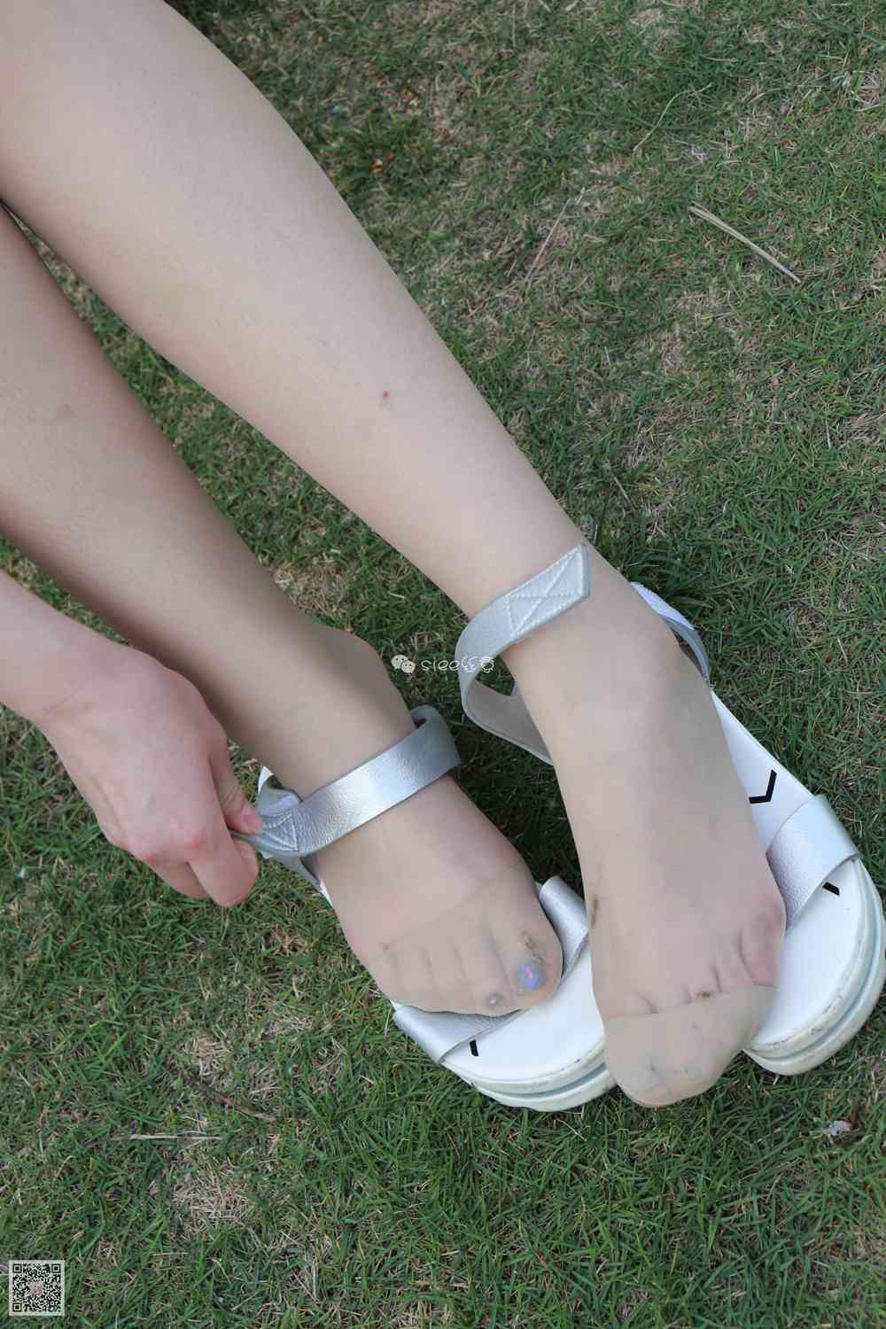 图片[42]-[SIEE丝意] No.097 晨晨~凉鞋肉丝 在线浏览 – 速更版-美库