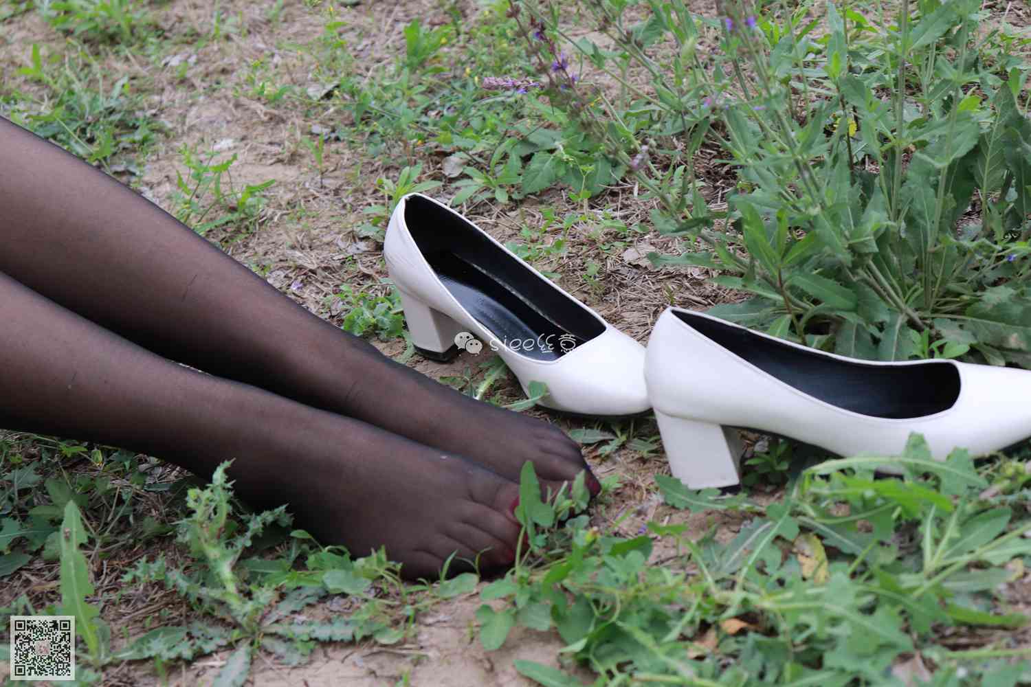 图片[32]-[SIEE丝意] No138 米米~黑丝魅惑 在线浏览 – 速更版-美库