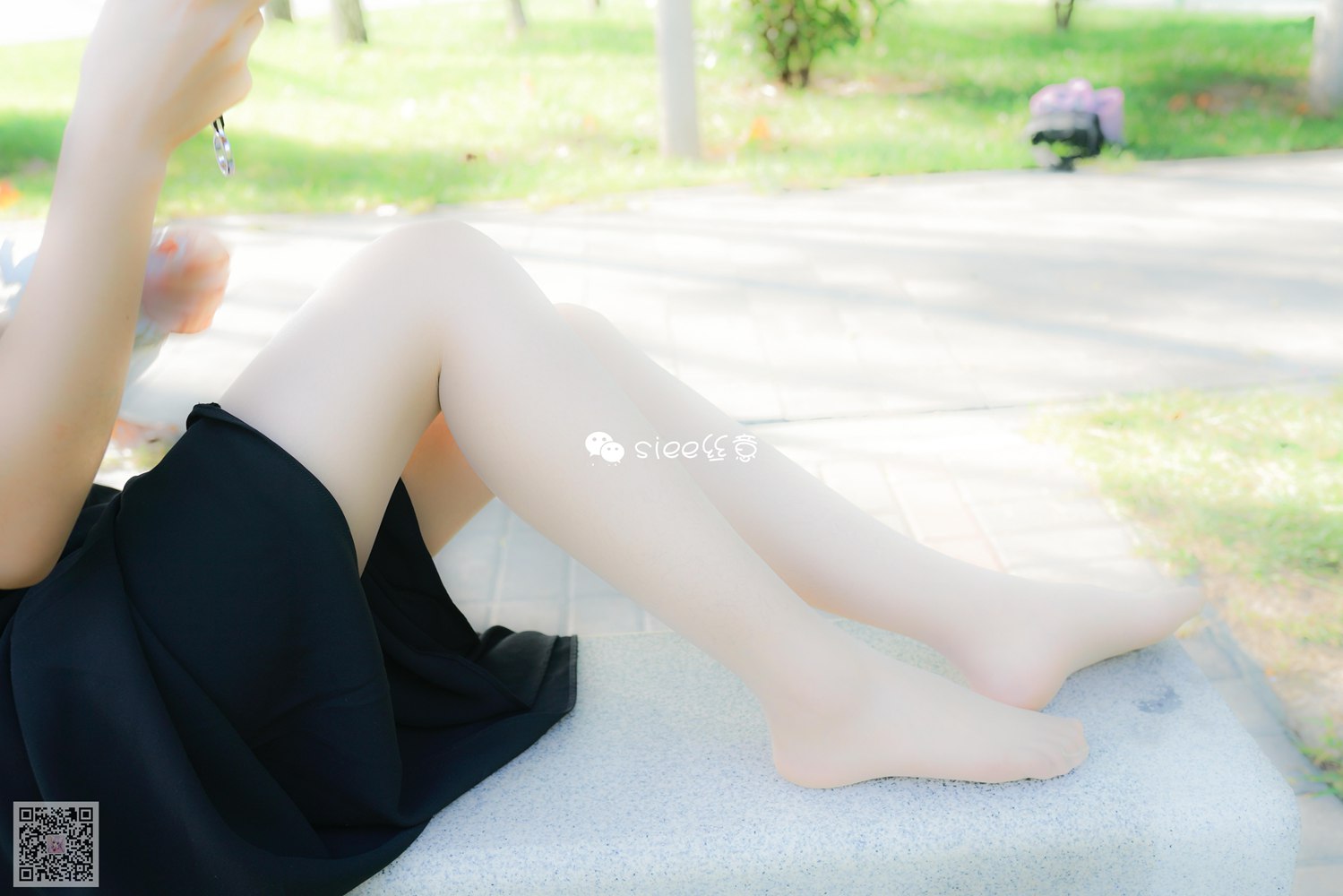 图片[25]-[SIEE丝意] No.188 珊珊~长裙也要穿絲袜 在线浏览 – 速更版-美库