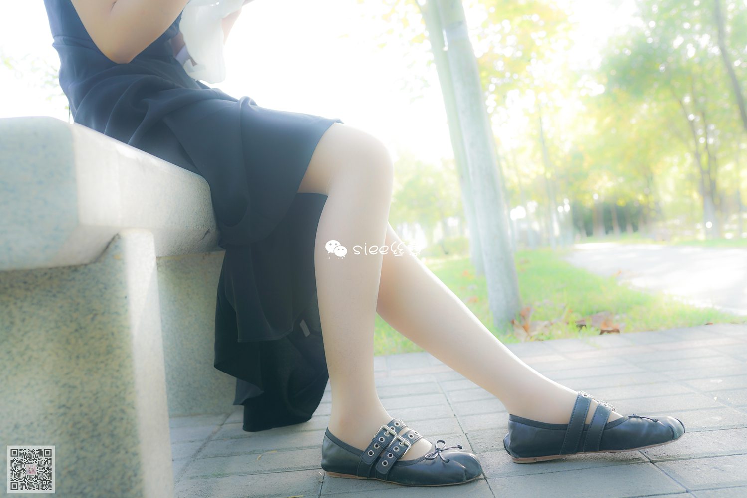 图片[33]-[SIEE丝意] No.188 珊珊~长裙也要穿絲袜 在线浏览 – 速更版-美库