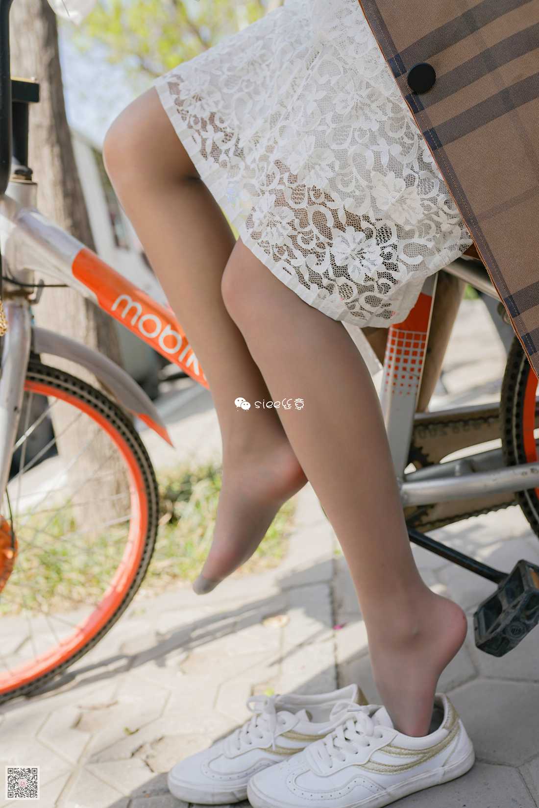 图片[22]-[SIEE丝意] No.273 薇薇学姐 单车上的丝袜 在线浏览 – 速更版-美库