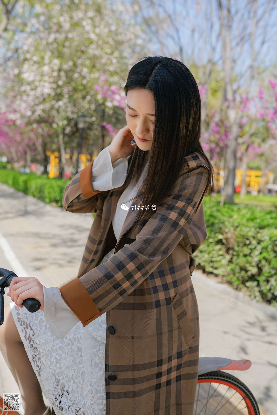图片[40]-[SIEE丝意] No.273 薇薇学姐 单车上的丝袜 在线浏览 – 速更版-美库