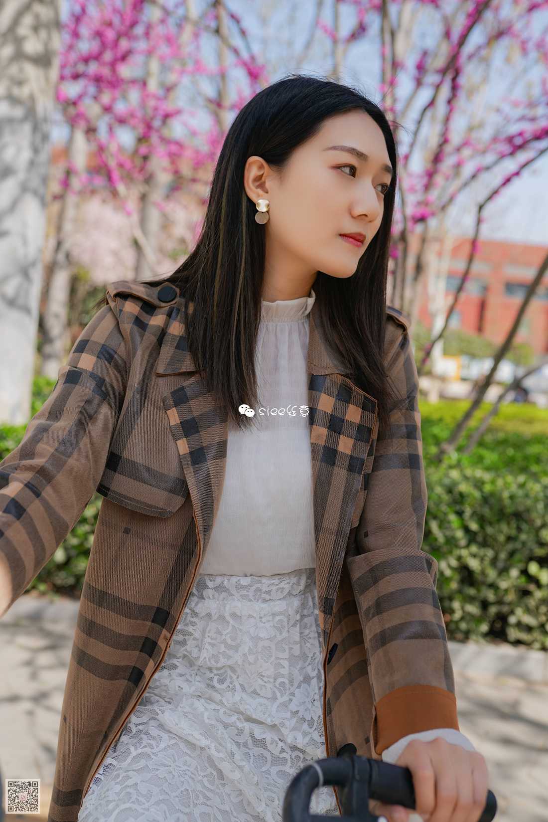 图片[41]-[SIEE丝意] No.273 薇薇学姐 单车上的丝袜 在线浏览 – 速更版-美库