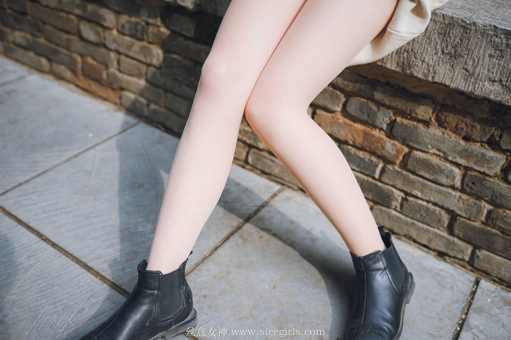 图片[41]-[SIEE丝意] No.375 雪儿 落叶的情愫 在线浏览 – 速更版-美库