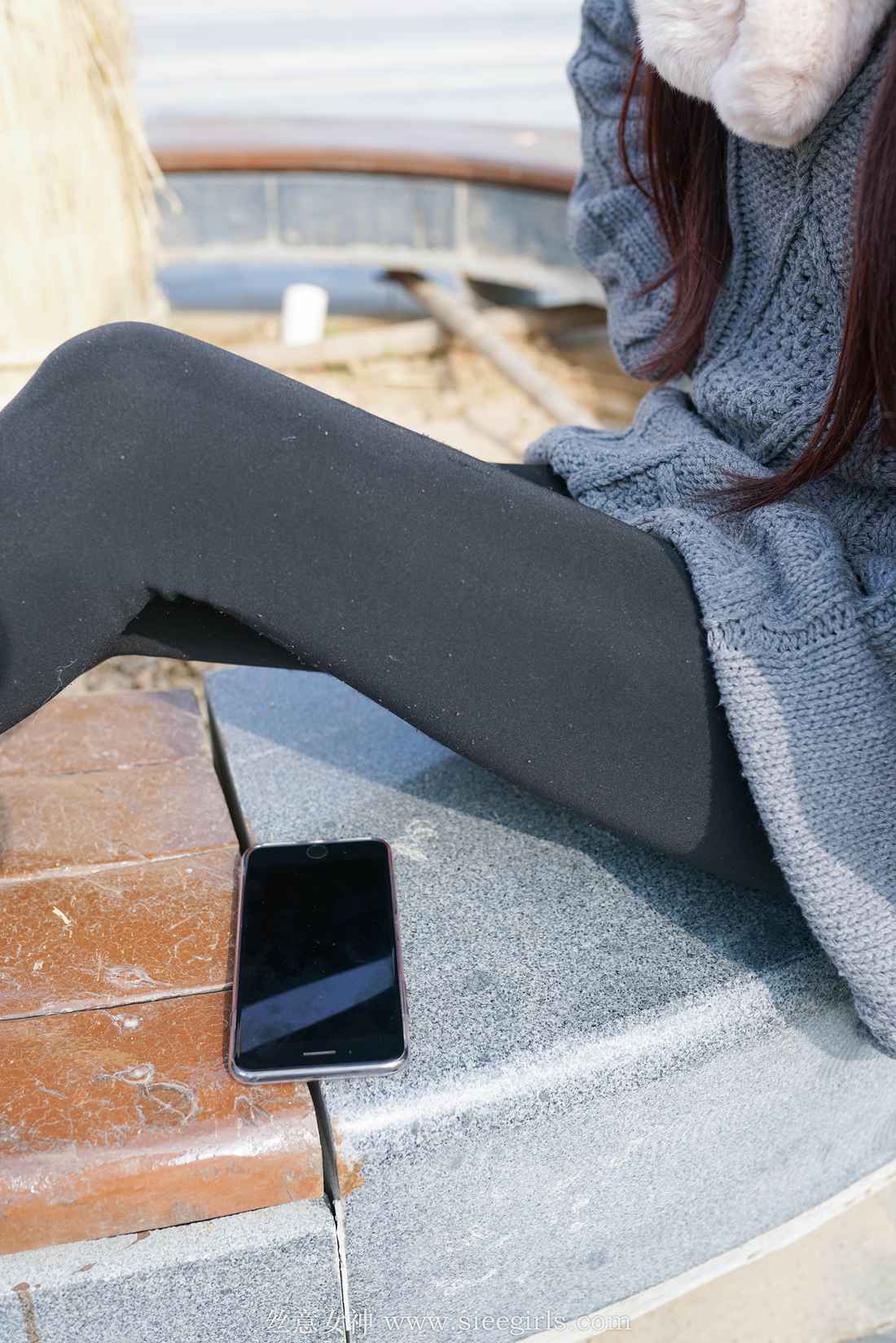 图片[28]-[SIEE丝意] No.373 芊芊 秋意未尽，冬又望想 在线浏览 – 速更版-美库