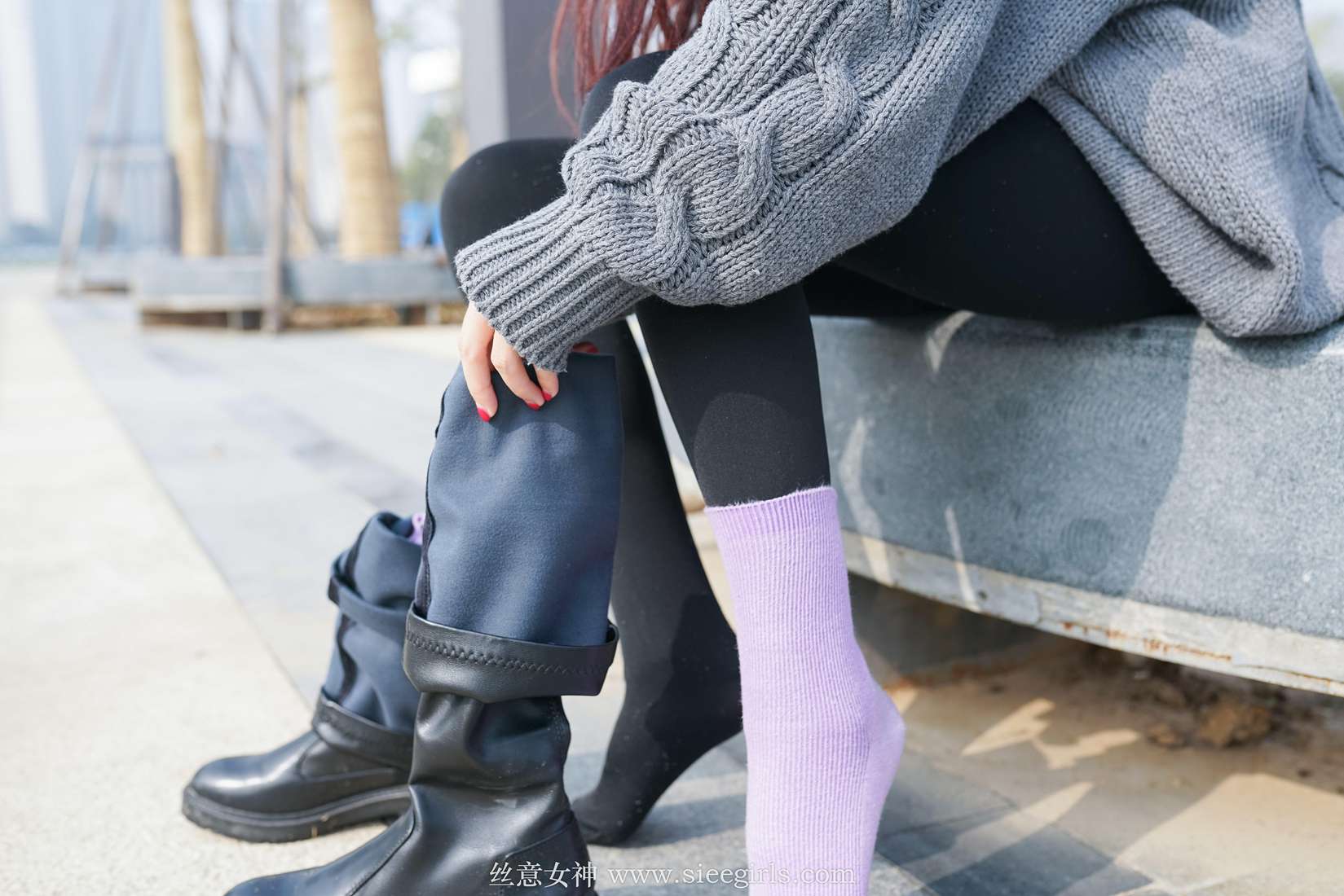 图片[47]-[SIEE丝意] No.373 芊芊 秋意未尽，冬又望想 在线浏览 – 速更版-美库