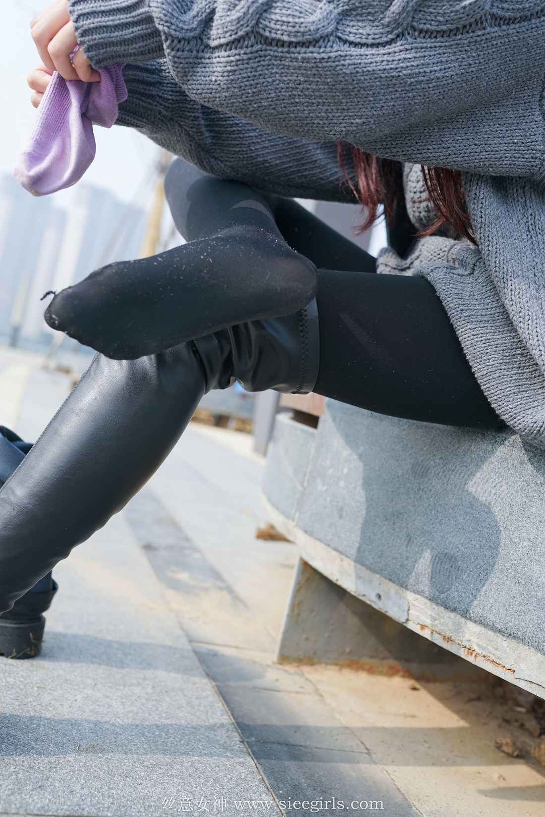 图片[50]-[SIEE丝意] No.373 芊芊 秋意未尽，冬又望想 在线浏览 – 速更版-美库