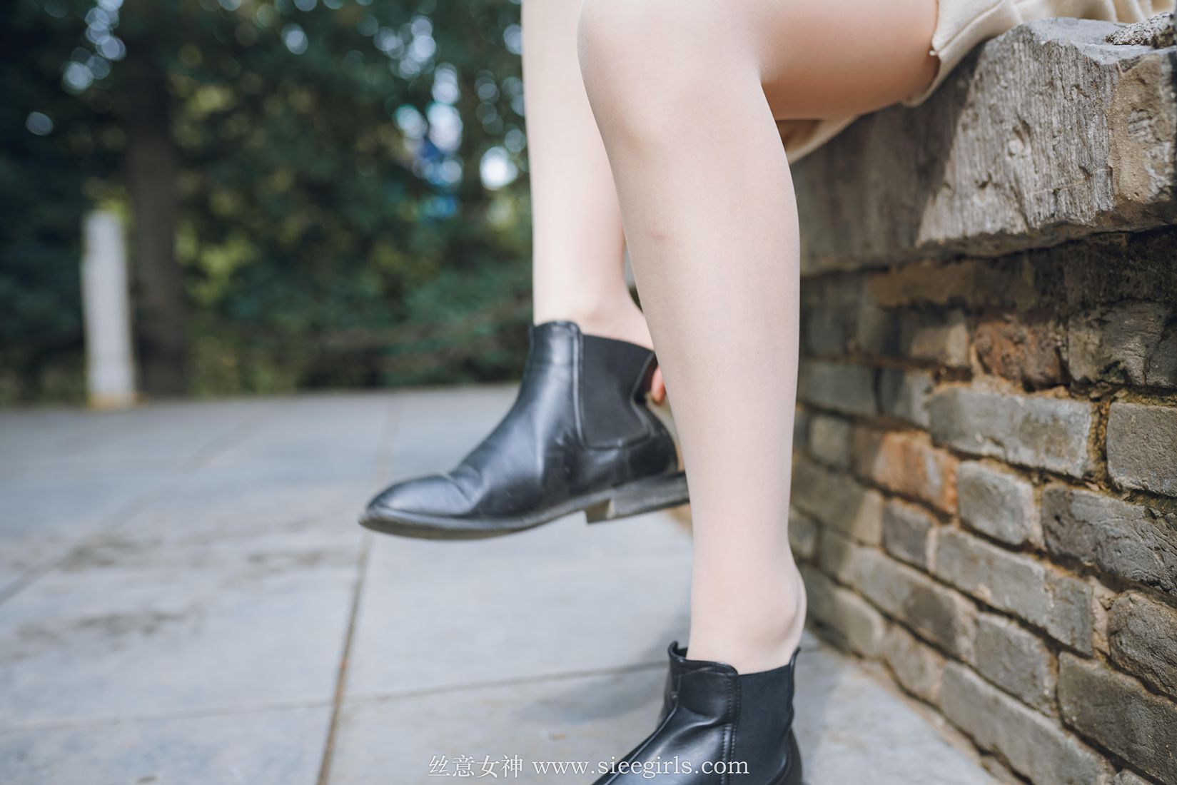 图片[25]-[SIEE丝意] No.375 雪儿 落叶的情愫 在线浏览 – 速更版-美库