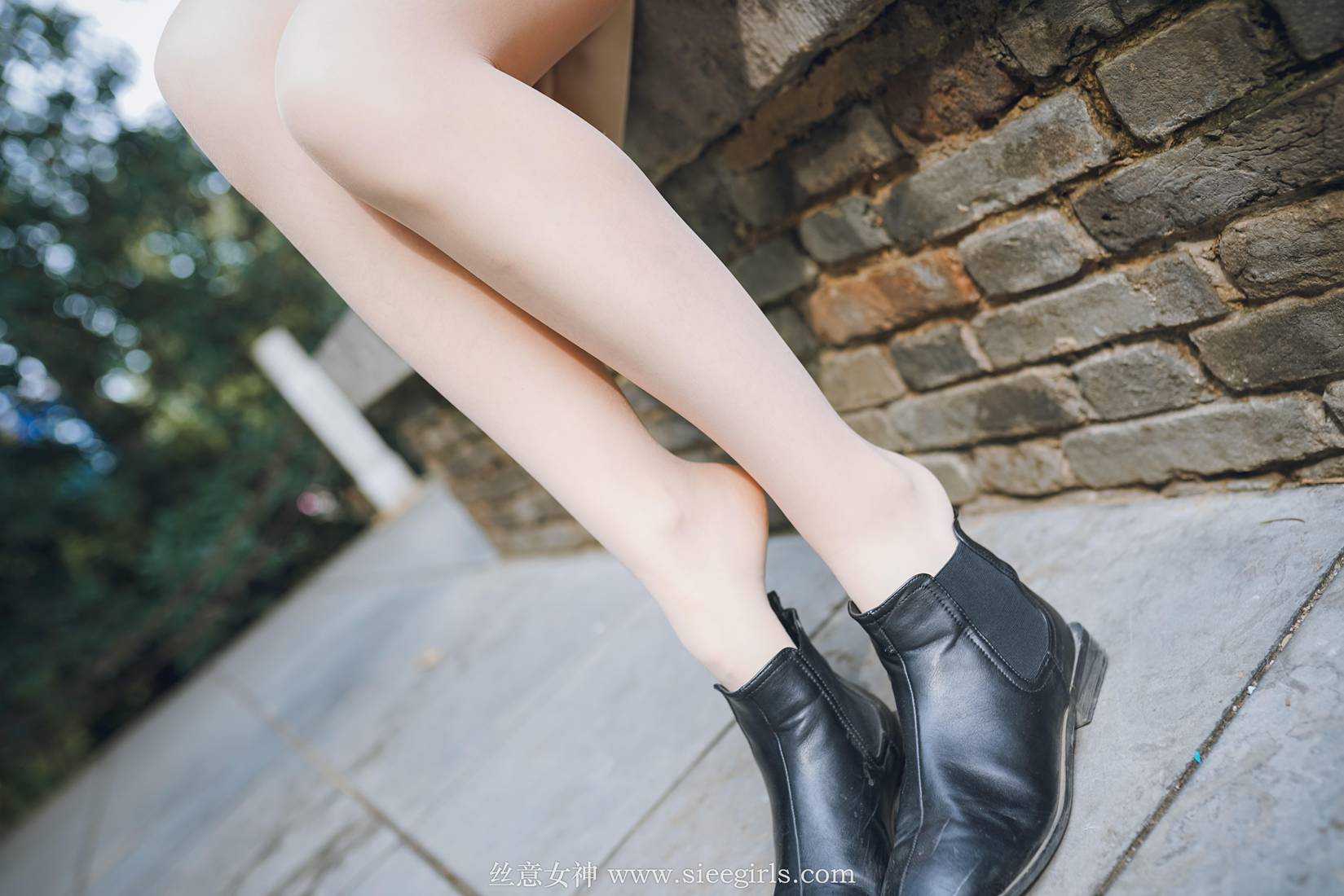 图片[37]-[SIEE丝意] No.375 雪儿 落叶的情愫 在线浏览 – 速更版-美库