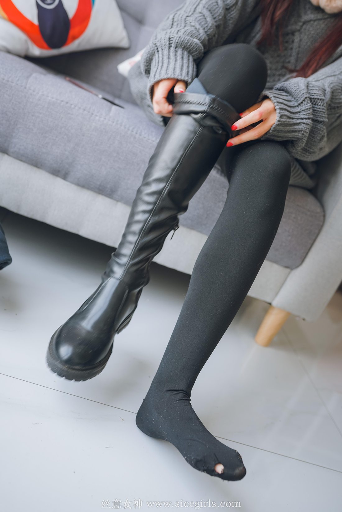 图片[17]-[SIEE丝意] No.378 芊芊 秋意未尽，冬又望望（下） 在线浏览 – 速更版-美库