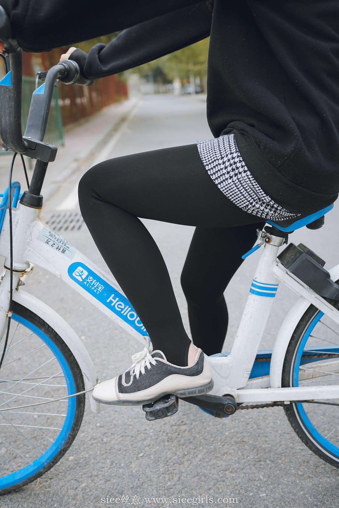 图片[41]-[SIEE丝意] No.383 熊熊 浪漫的学姐 在线浏览 – 速更版-美库