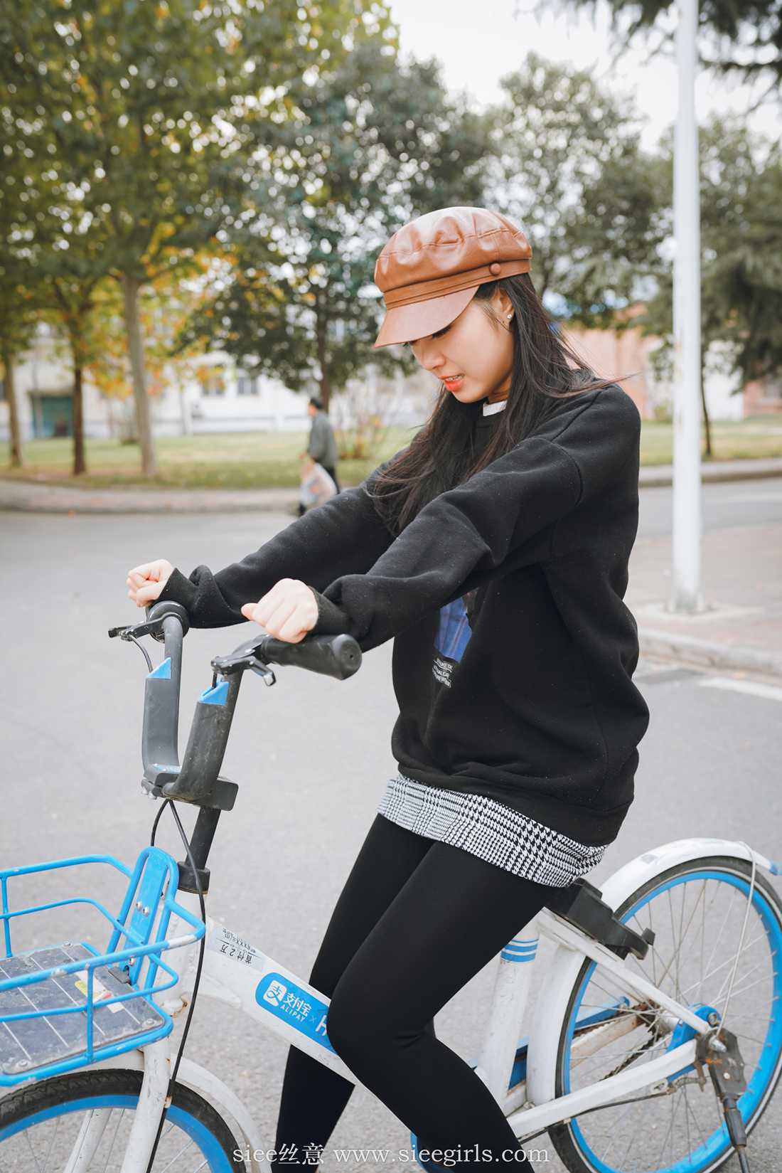 图片[37]-[SIEE丝意] No.383 熊熊 浪漫的学姐 在线浏览 – 速更版-美库