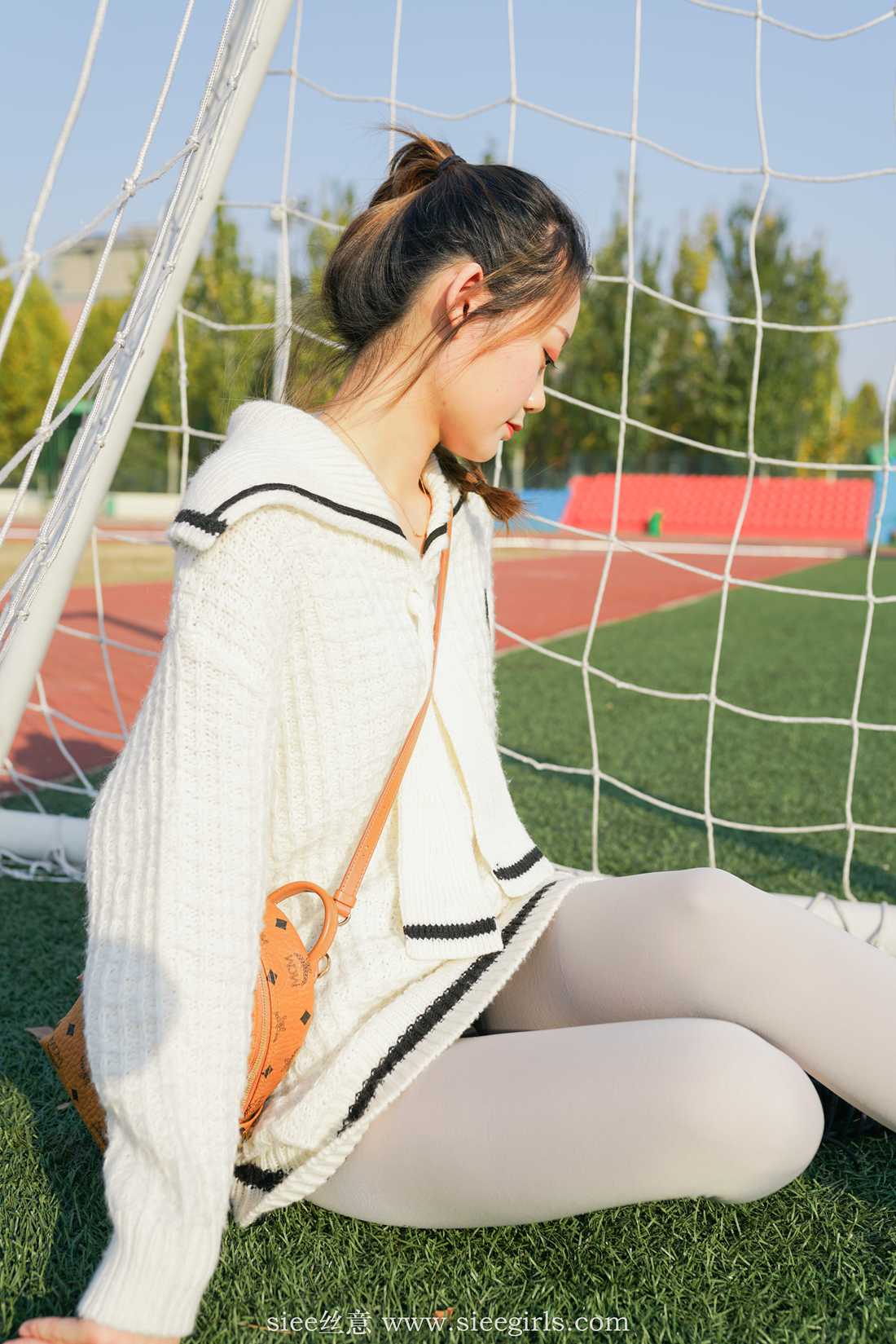 图片[32]-[SIEE丝意] No.385 樱樱 留恋灰咝 在线浏览 – 速更版-美库