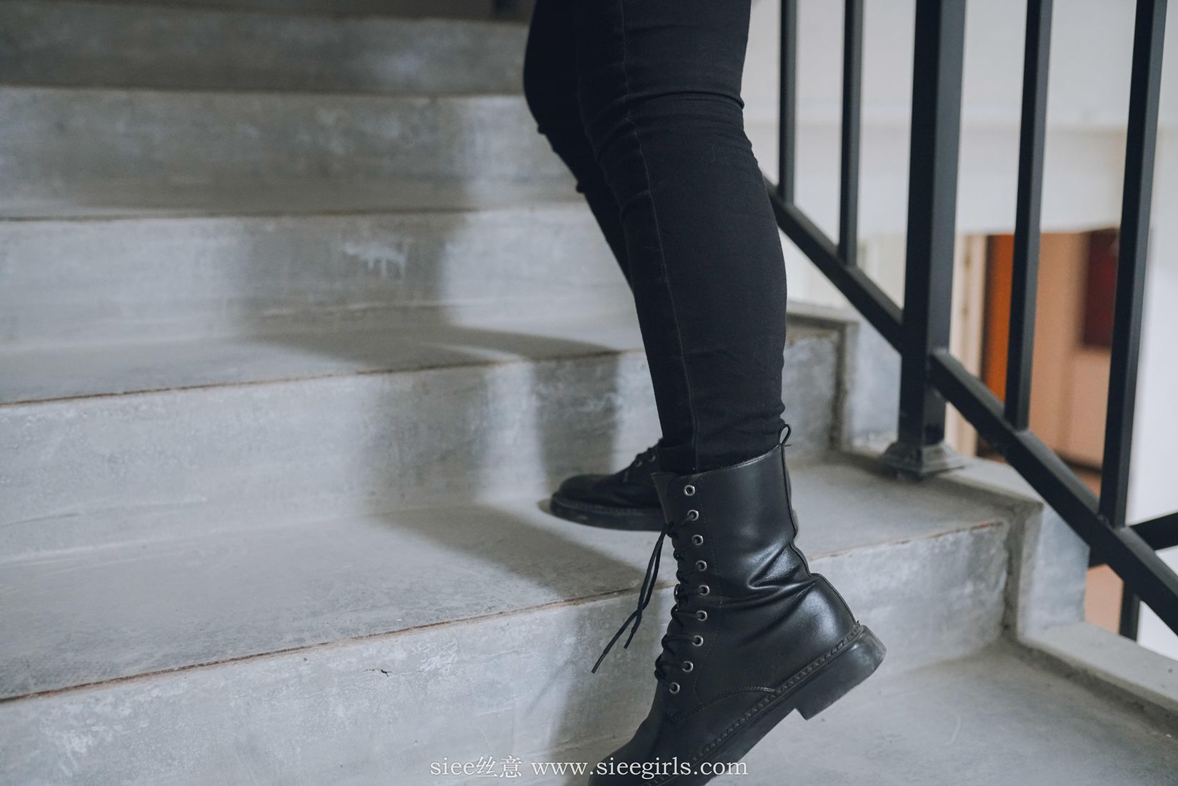 图片[45]-[SIEE丝意] No.392 敏敏～身边的学姐（新人） 在线浏览 – 速更版-美库