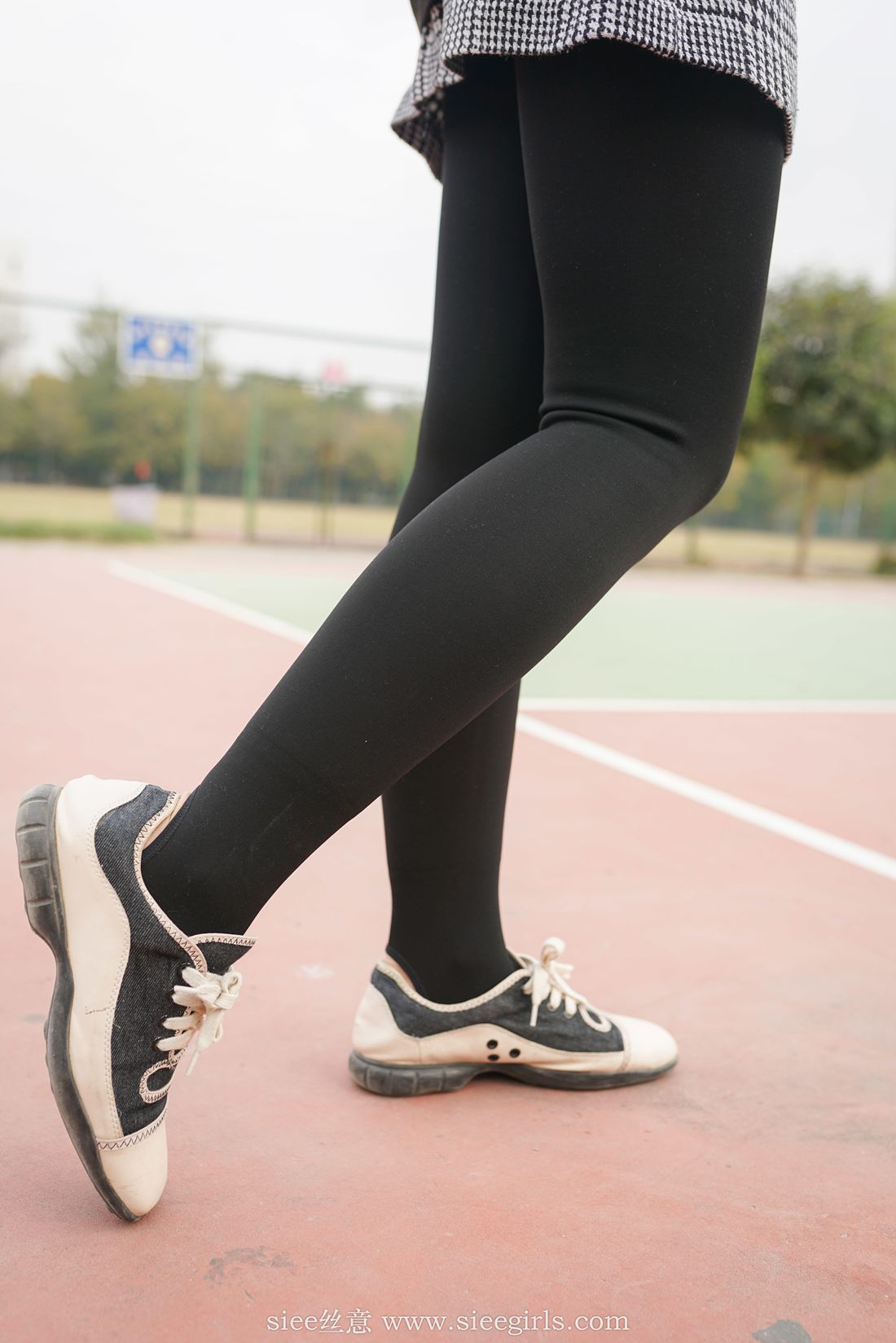 图片[12]-[SIEE丝意] No.403 熊熊～新的一年学姐陪你 在线浏览 – 速更版-美库