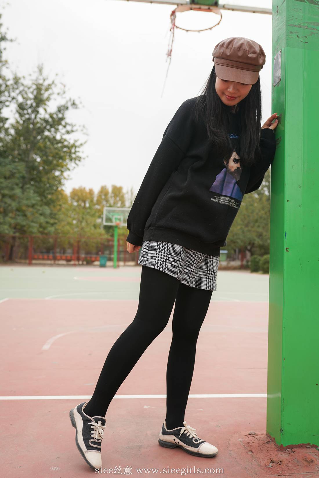 图片[15]-[SIEE丝意] No.403 熊熊～新的一年学姐陪你 在线浏览 – 速更版-美库