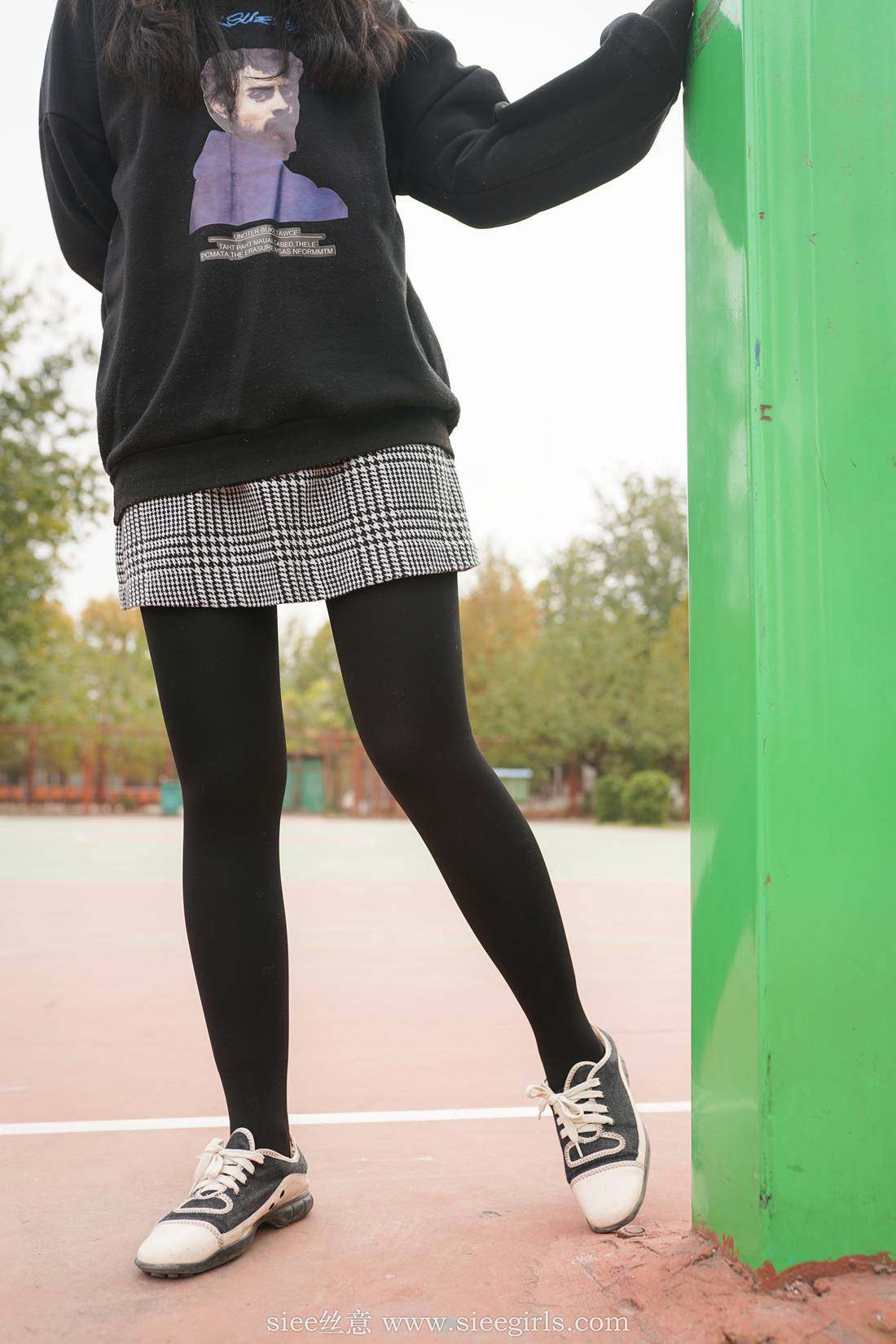 图片[17]-[SIEE丝意] No.403 熊熊～新的一年学姐陪你 在线浏览 – 速更版-美库