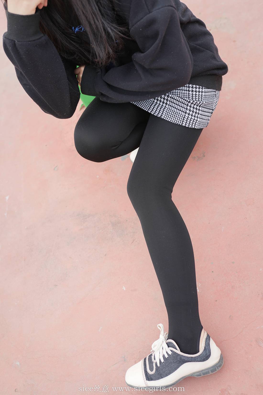 图片[19]-[SIEE丝意] No.403 熊熊～新的一年学姐陪你 在线浏览 – 速更版-美库