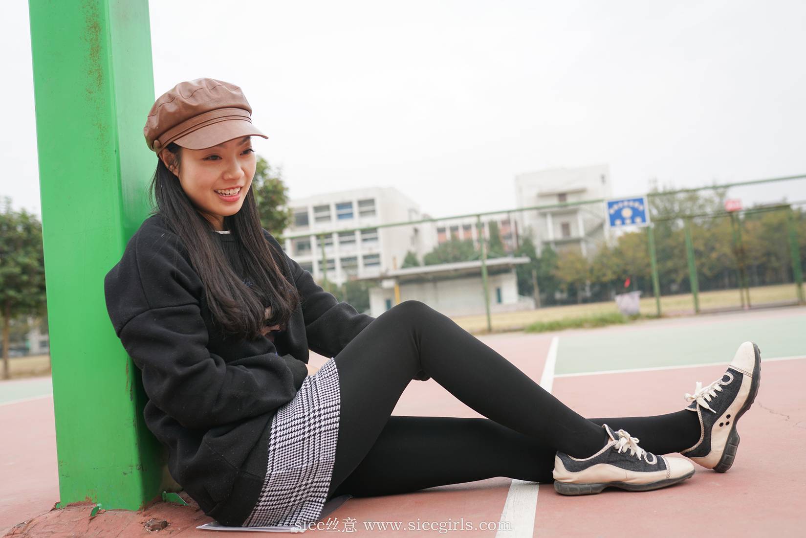 图片[36]-[SIEE丝意] No.403 熊熊～新的一年学姐陪你 在线浏览 – 速更版-美库