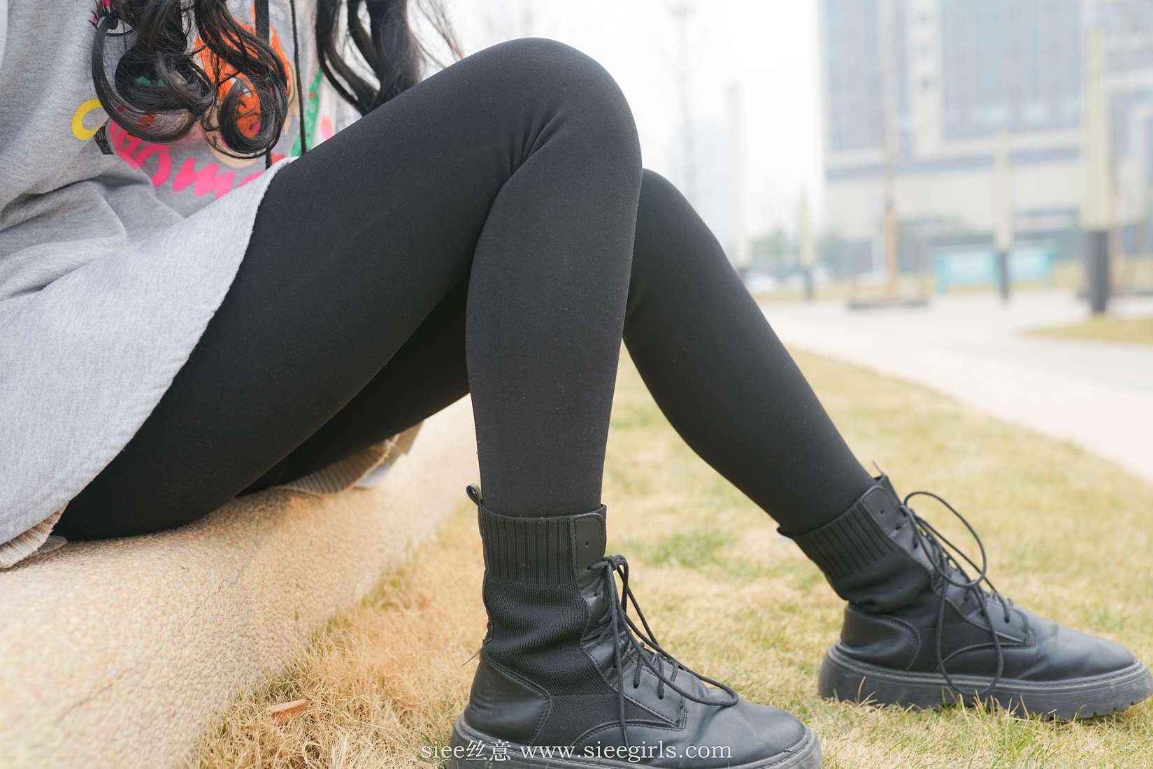 图片[32]-[SIEE丝意] No.417 含含~新年快乐-2020 在线浏览 – 速更版-美库