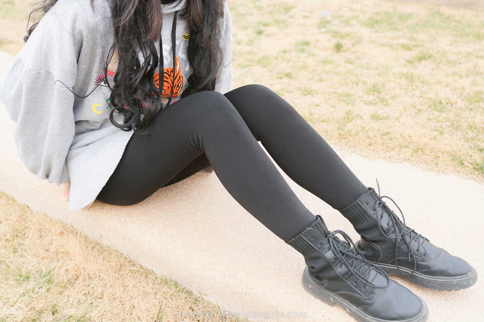 图片[61]-[SIEE丝意] No.417 含含~新年快乐-2020 在线浏览 – 速更版-美库