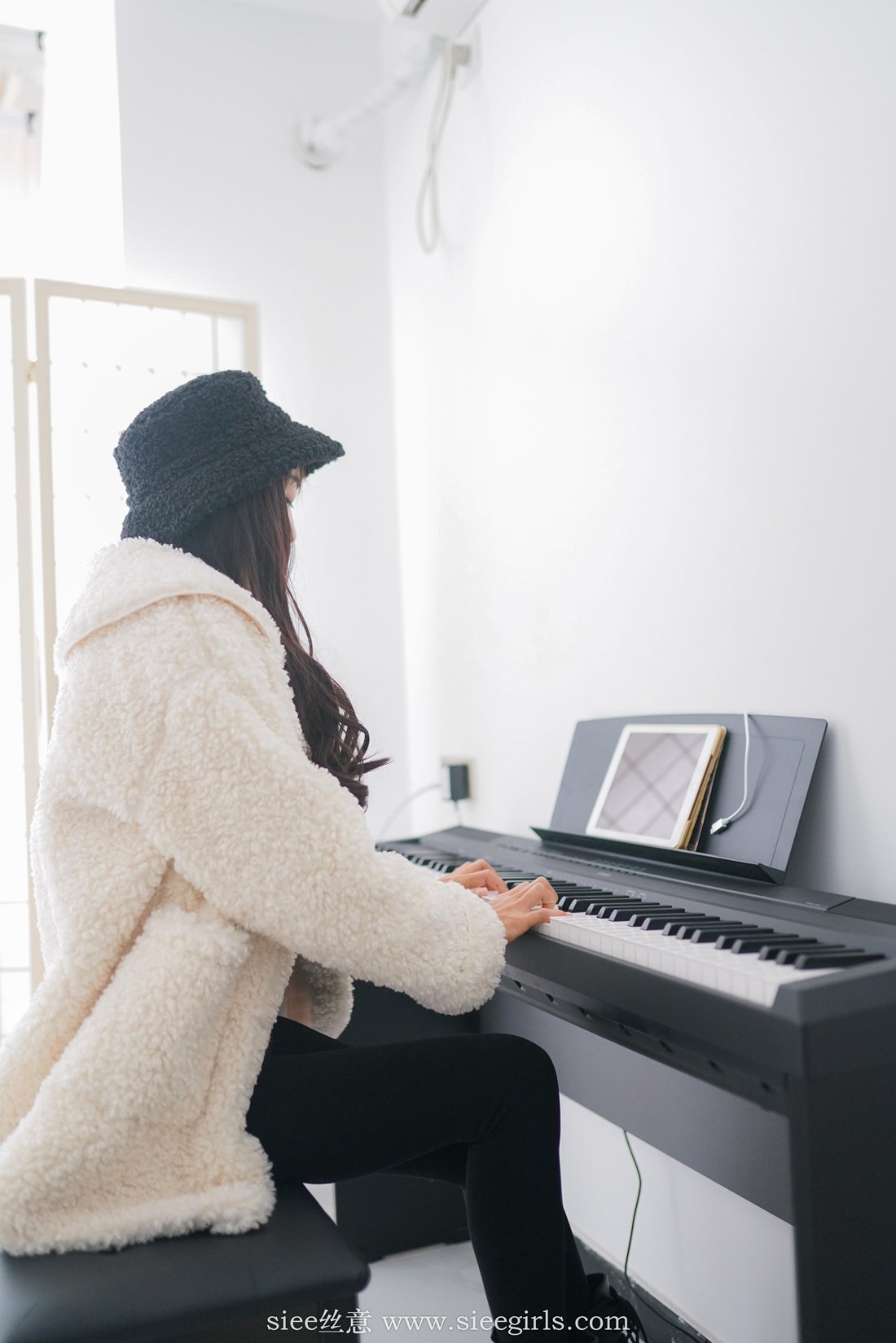 图片[42]-[SIEE丝意] No.421 童童~时光温柔以待 在线浏览 – 速更版-美库