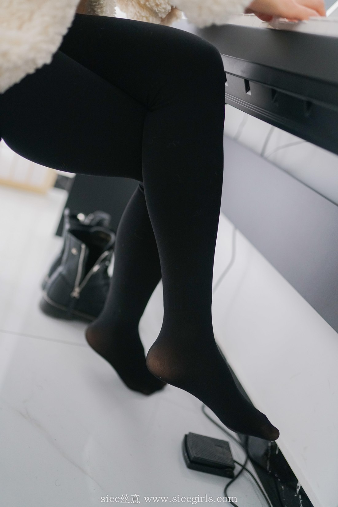 图片[51]-[SIEE丝意] No.421 童童~时光温柔以待 在线浏览 – 速更版-美库