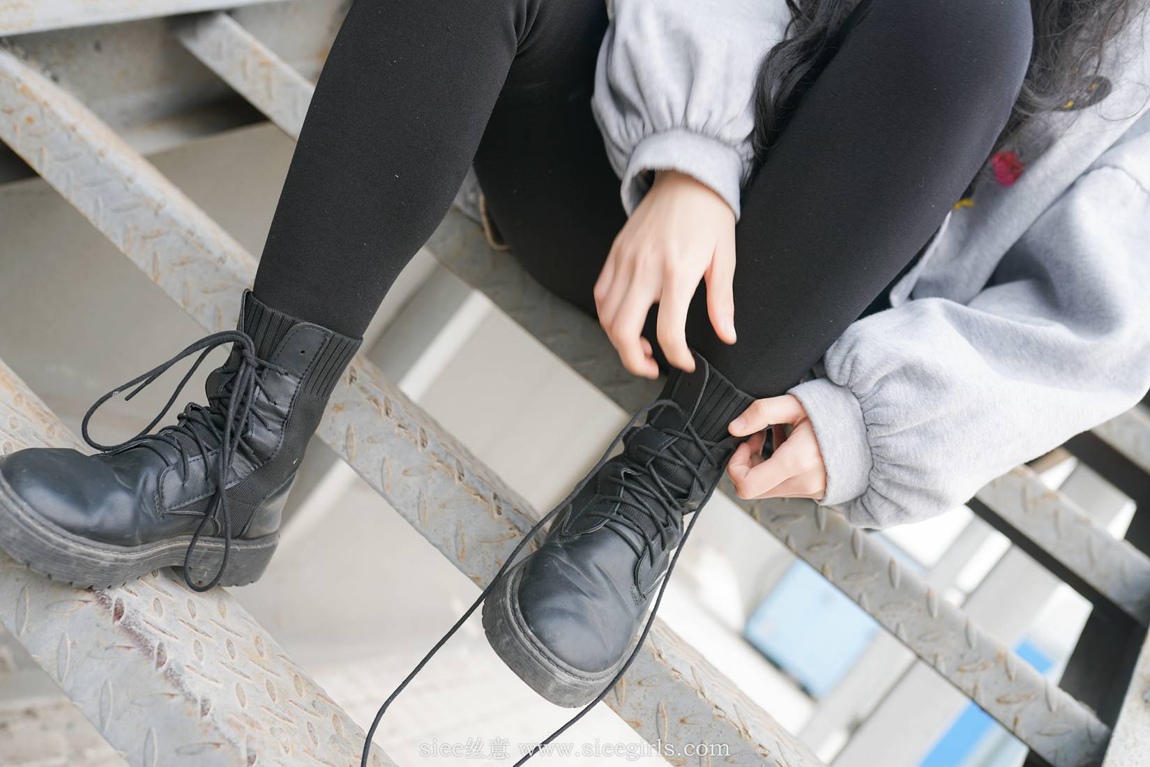 图片[24]-[SIEE丝意] No.422 含含~点点滴滴 在线浏览 – 速更版-美库