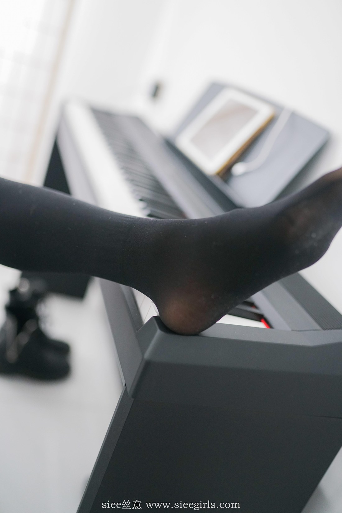 图片[41]-[SIEE丝意] No.421 童童~时光温柔以待 在线浏览 – 速更版-美库