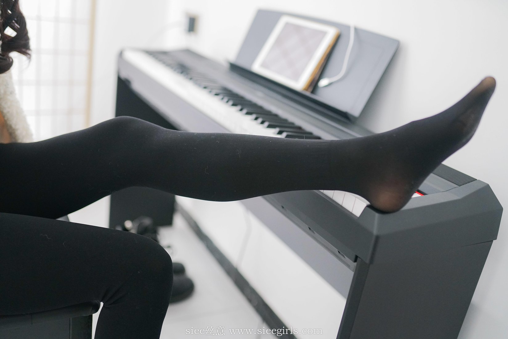 图片[26]-[SIEE丝意] No.421 童童~时光温柔以待 在线浏览 – 速更版-美库