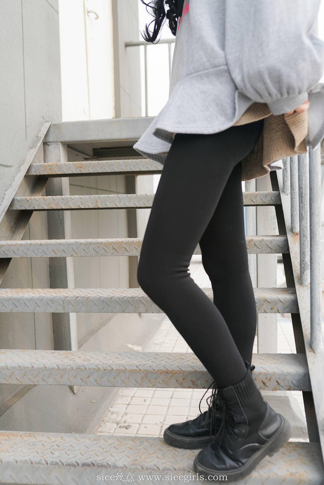 图片[37]-[SIEE丝意] No.422 含含~点点滴滴 在线浏览 – 速更版-美库