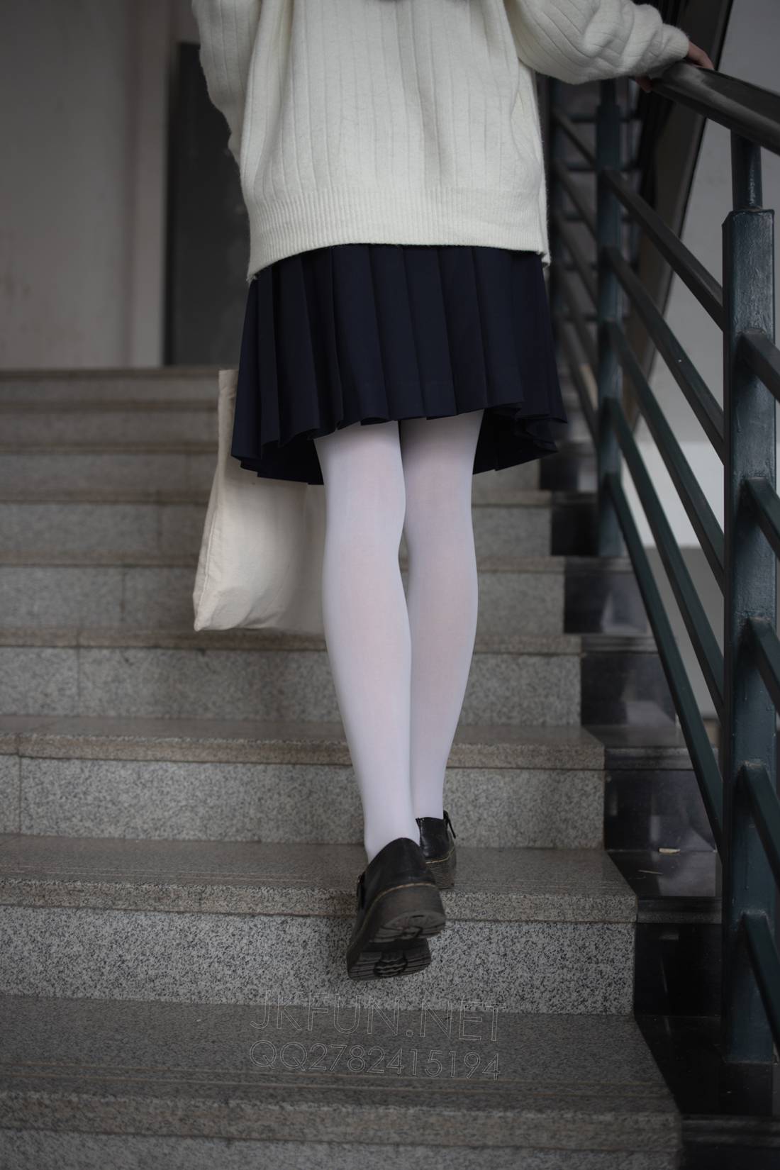 图片[96]-[森萝财团写真] JKFUN-001 甜米 纯纯的白丝学妹 在线浏览 – 速更版-美库