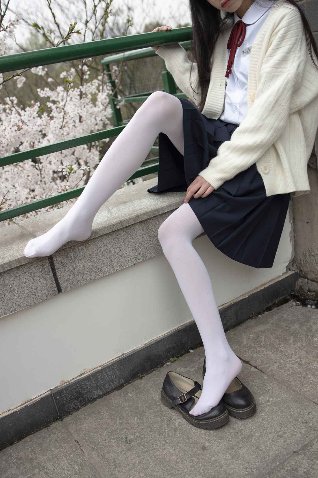 图片[85]-[森萝财团写真] JKFUN-001 甜米 纯纯的白丝学妹 在线浏览 – 速更版-美库