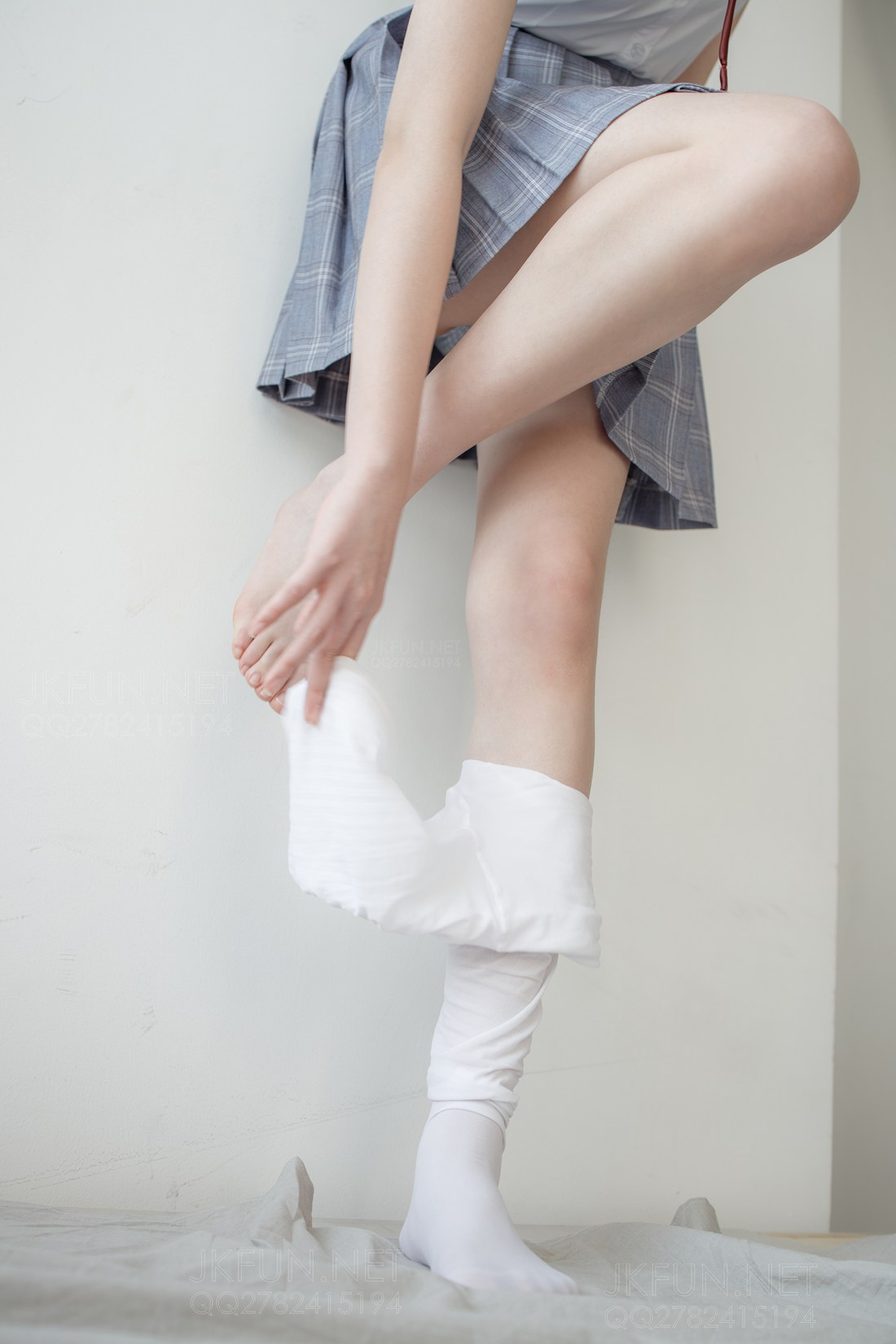 图片[65]-[森萝财团写真] JKFUN-002 Aika 可爱学妹丝足 在线浏览 – 速更版-美库