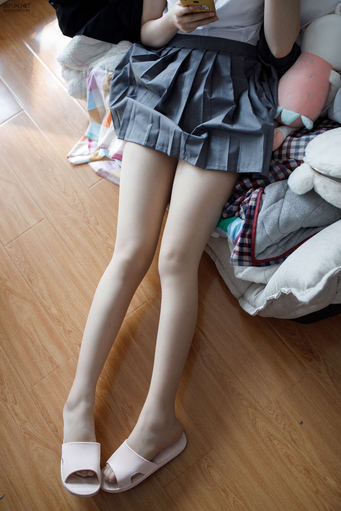 图片[46]-[森萝财团写真] JKFUN-005 卉子 10D肉丝 在线浏览 – 速更版-美库